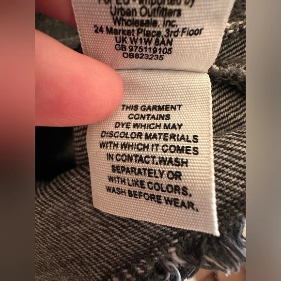 WE THE FREE PEOPLE Blk Rugged Aline Denim Button Fly Raw Hem Mini Jean Skirt 27 - Picture 6 of 11